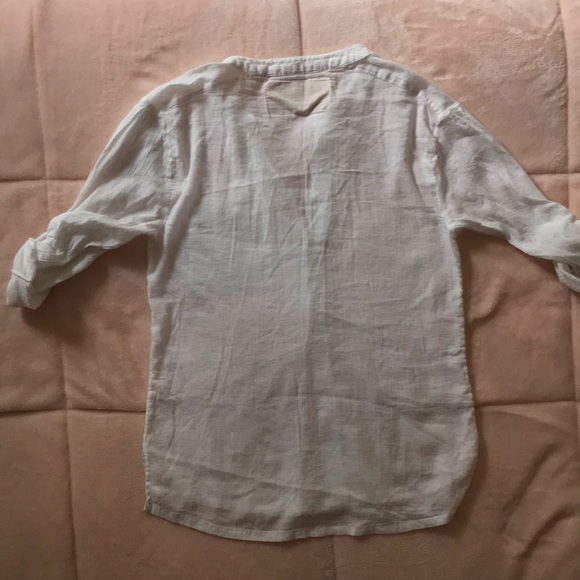 Breezy beach blouse - Picture 3 of 3